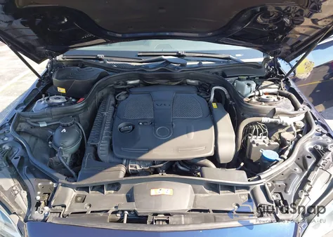 2014 Mercedes-Benz E 350 z USA, uszkodzony, nr VIN WDDHF5KB2EA897942